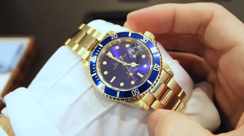 ロレックス サブマリーナデイト Ref ブルー とは 特徴 スペック 価格など ウォッチ買取応援団 有名店のロレックス 買取相場を比較 店舗検索